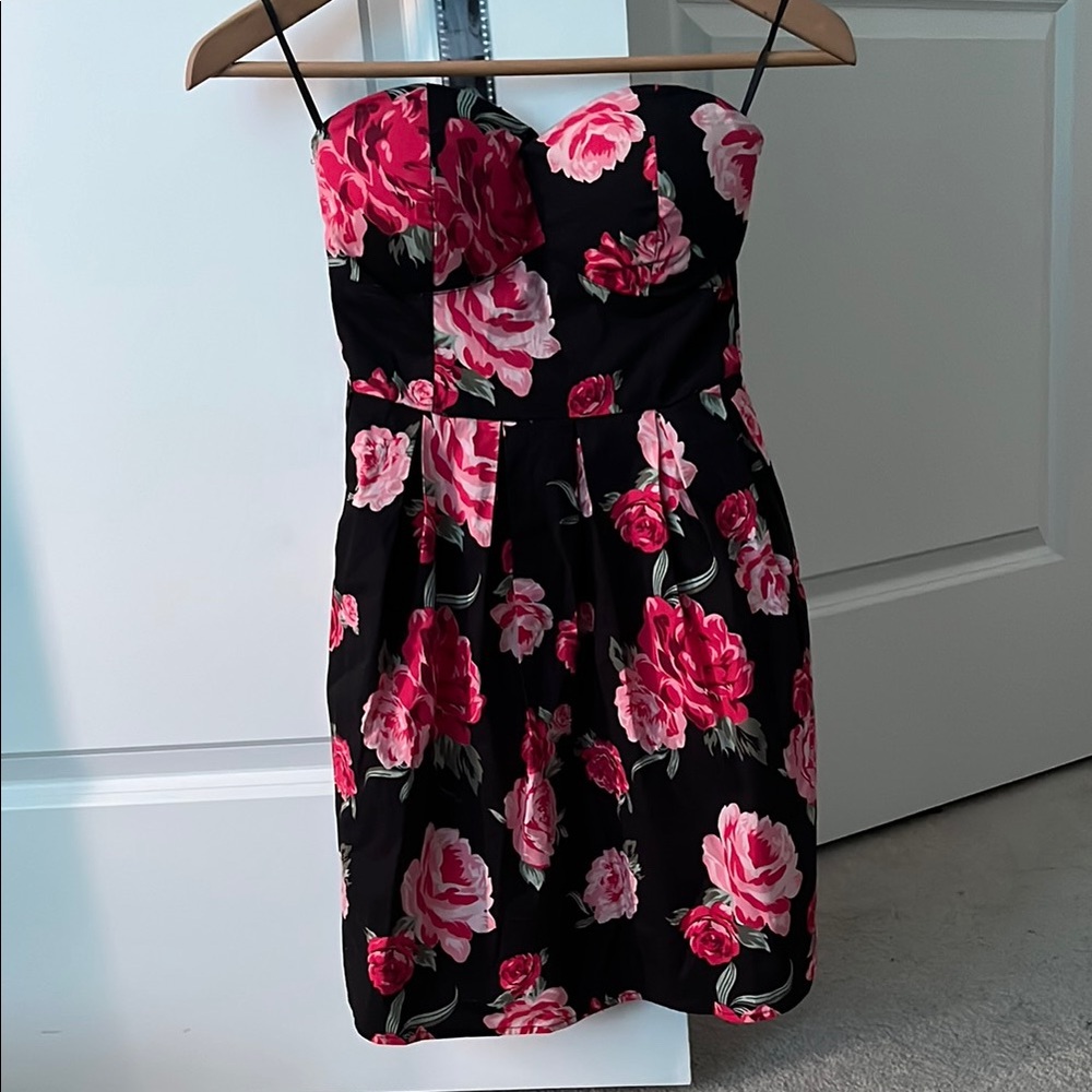 Floral Strapless Dress - Black and Pink